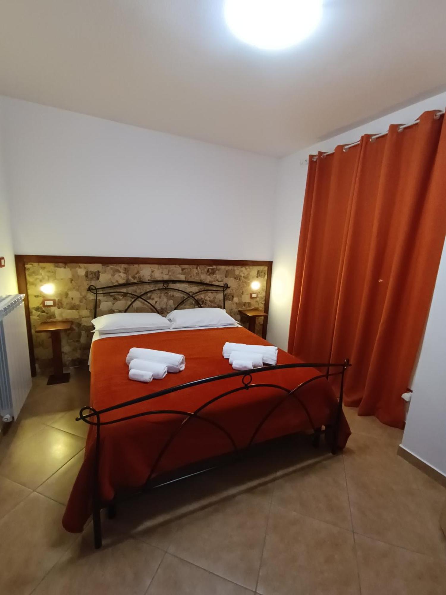 B&B Mamuthones Porto Torres Room photo